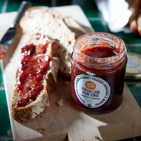 Confiture de fraises, rhubarbe et menthe fraîche de Pipallon.