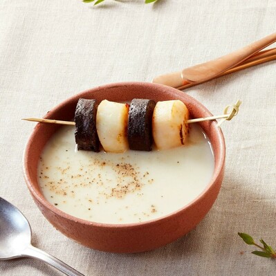 Noix de saint-jacques aux boudin noir